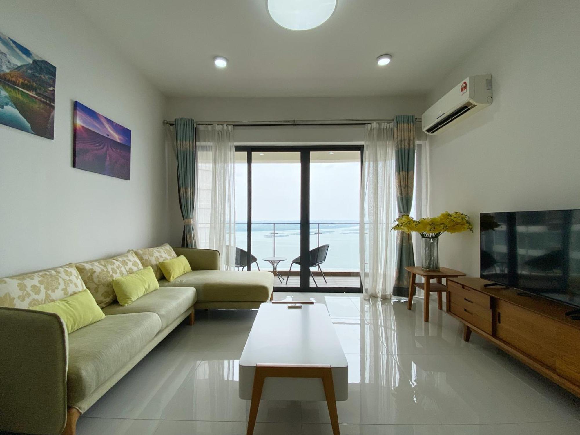 Ferienwohnung Sea View Country Garden Danga Bay By Lionsbay Johor Bahru Zimmer foto